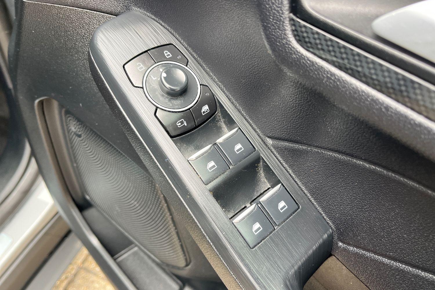 Ford Kuga Photo 15