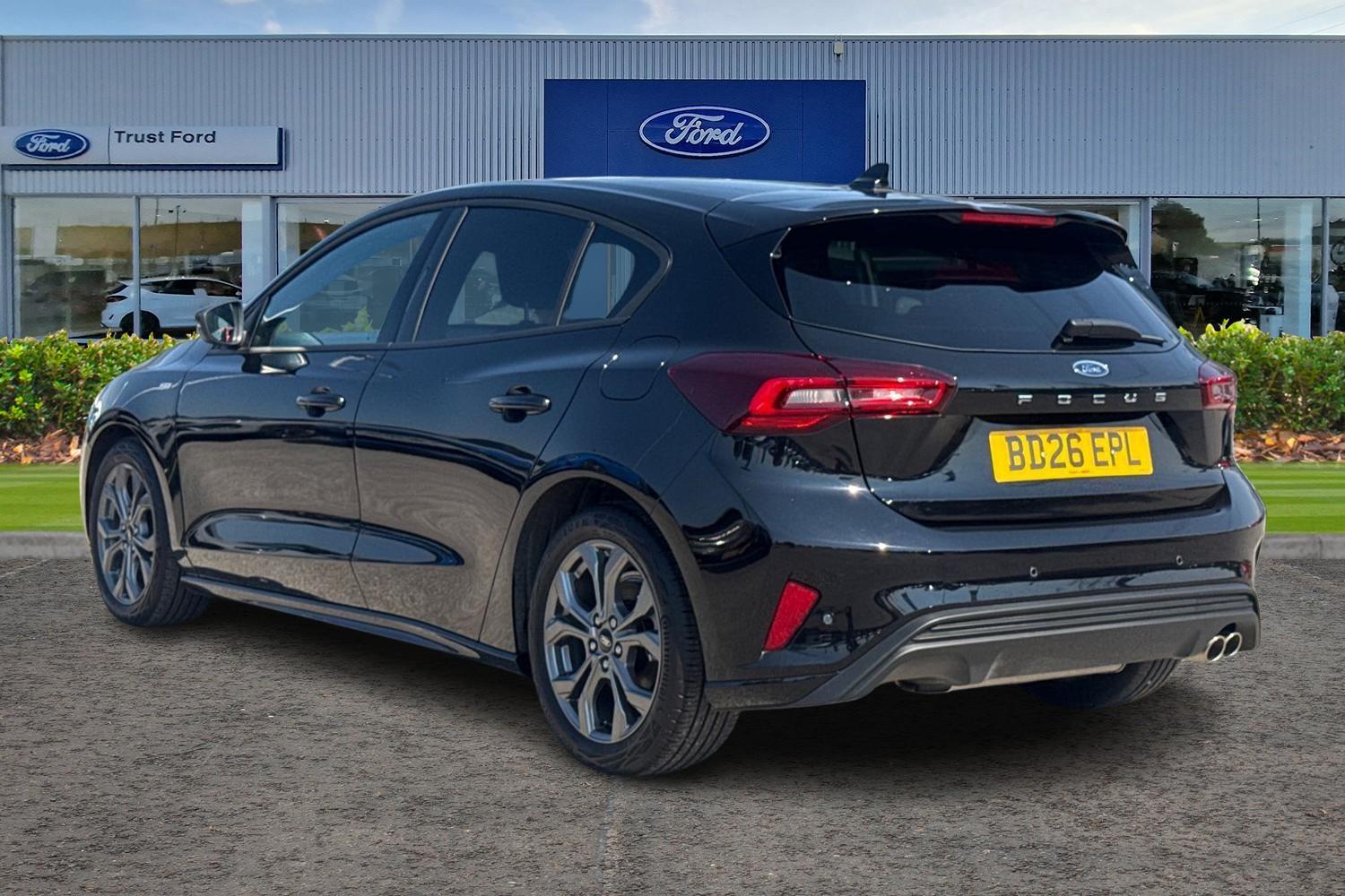 Ford FOCUS Photo 1