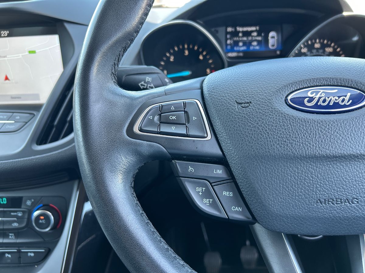 Ford Kuga Photo 14