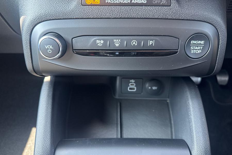 Ford FOCUS Photo autoimg-e2820f2504c05b08bd7679ee1ad240a43a667b72.jpg