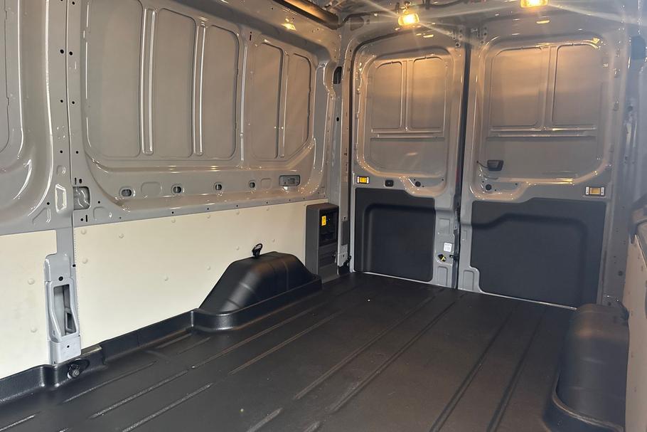 Used Ford E-TRANSIT BJ75HBA 4