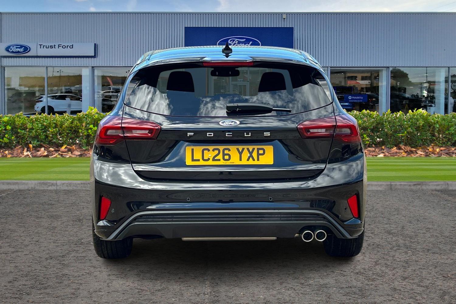 Ford Focus Photo 6