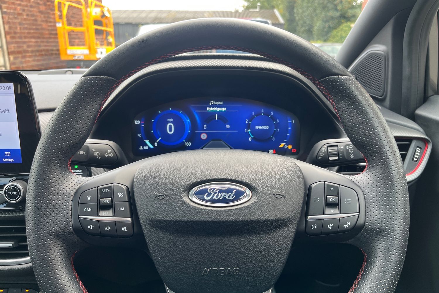 Ford PUMA Photo 11
