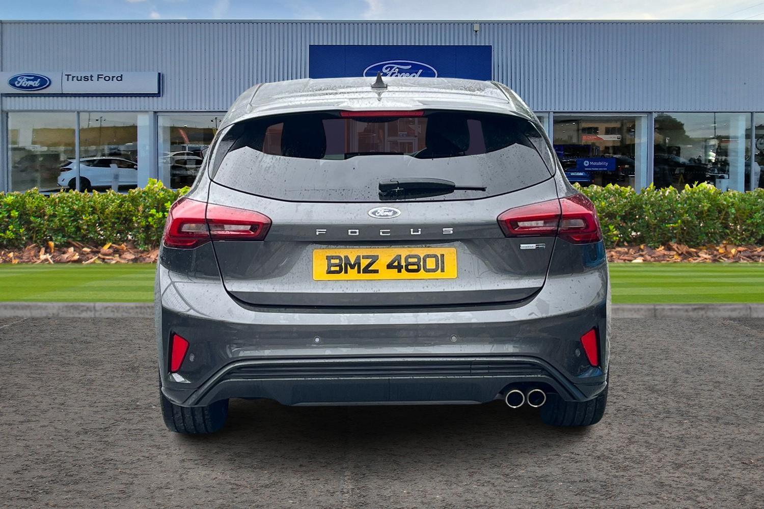 Ford FOCUS Photo 6