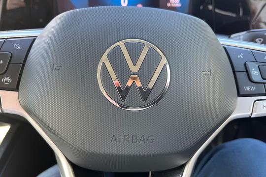 Volkswagen Golf Photo autoimg-e297feef8f876c2ff057eb0be856f79b34d15846.jpg