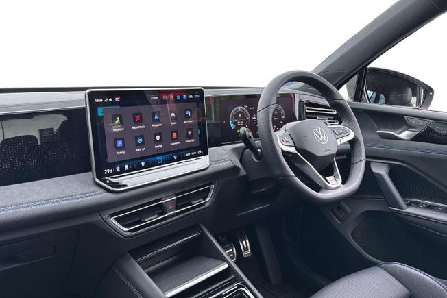 Volkswagen Tiguan Photo 2