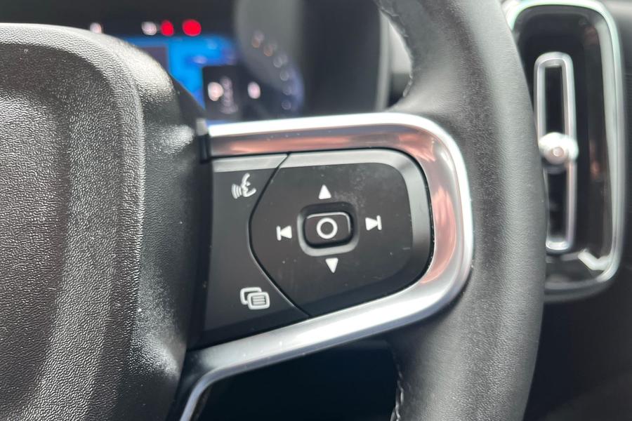 Volvo XC40 Photo autoimg-e29bfc12908b220ef6285010f655de63eeb08131.jpg