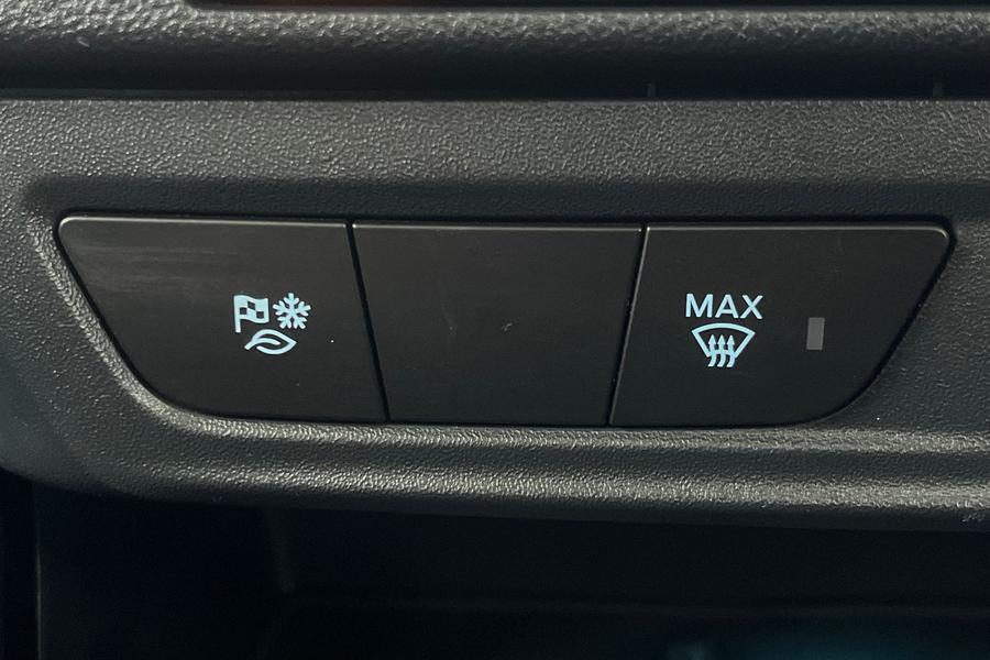 Ford PUMA GEN-E Photo autoimg-e29d95699f6542f59eadc7cadbba3511bb0a6121.jpg