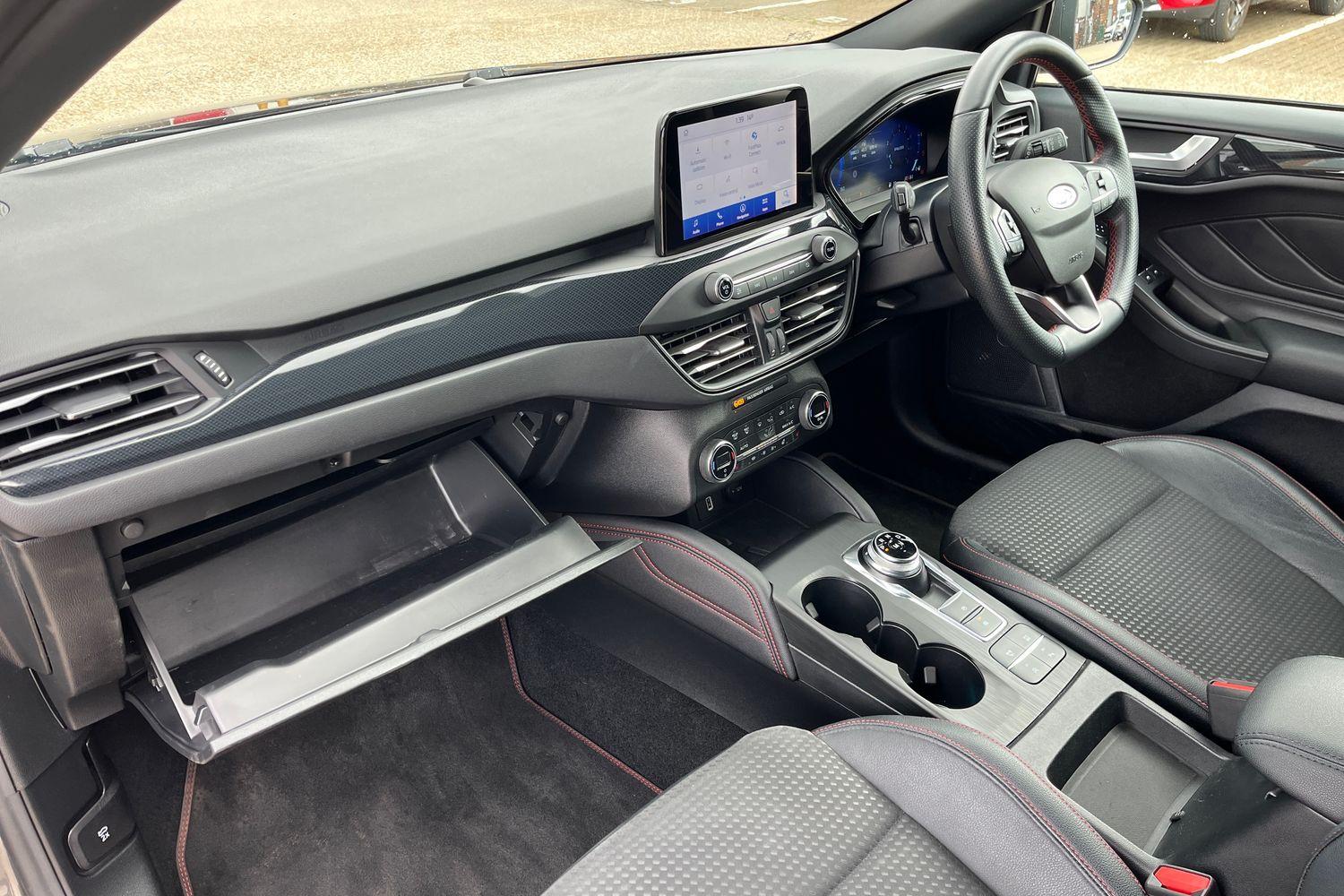 Ford Focus Photo 36