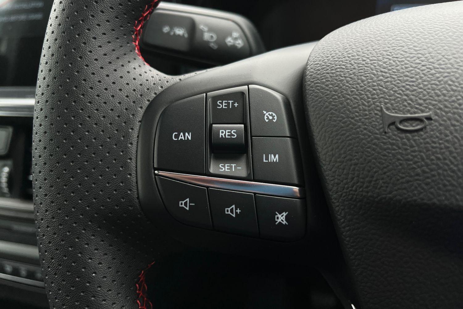 Ford FOCUS Photo 22