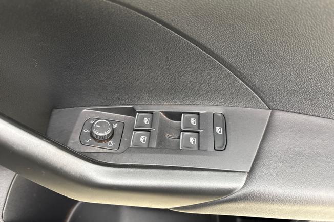 Volkswagen T-Cross Photo 26