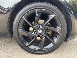 VAUXHALL Adam Photo 5
