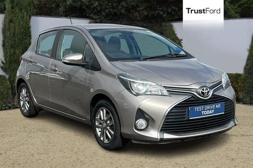 Used Toyota YARIS J129551 1