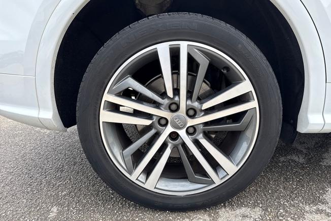 AUDI Q5 Photo 32