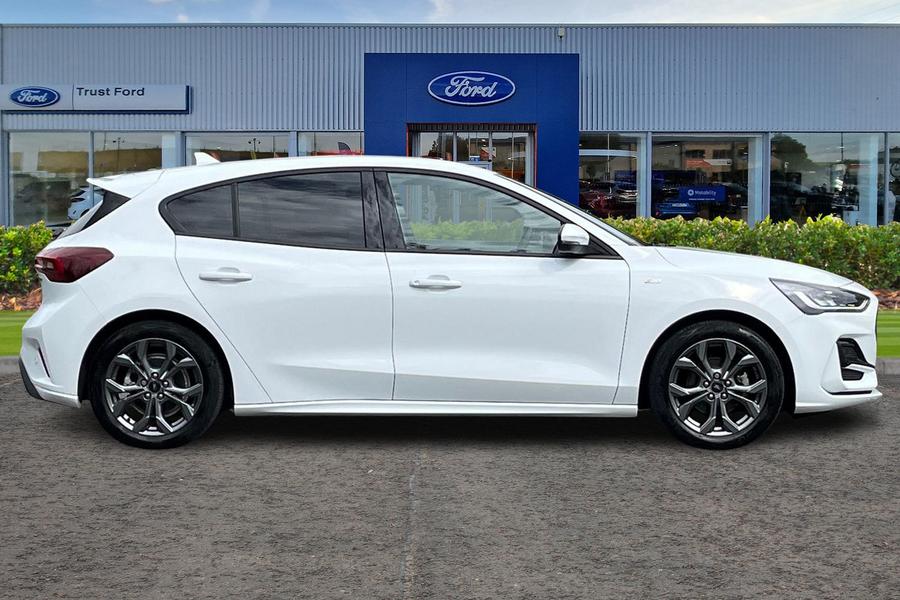 Ford FOCUS Photo autoimg-e2ab4c8d3a76d8e532b123d9257c4424e5d79be6.jpg