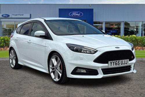 Used Ford FOCUS YY65UJJ 1