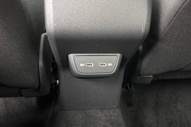 VOLKSWAGEN  Polo Photo 24