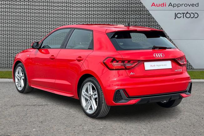 AUDI A1 Photo 3