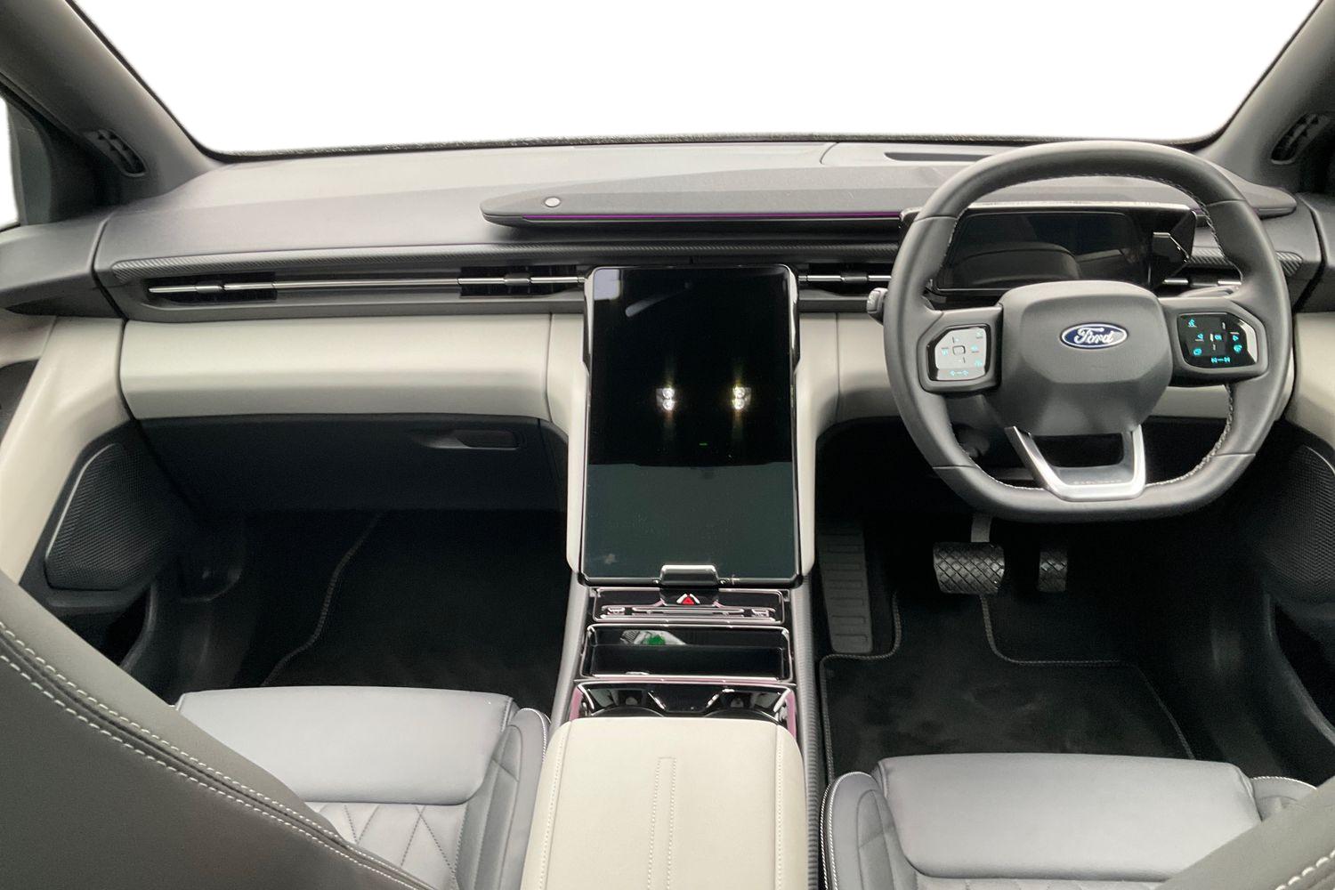 Ford Explorer Photo 9