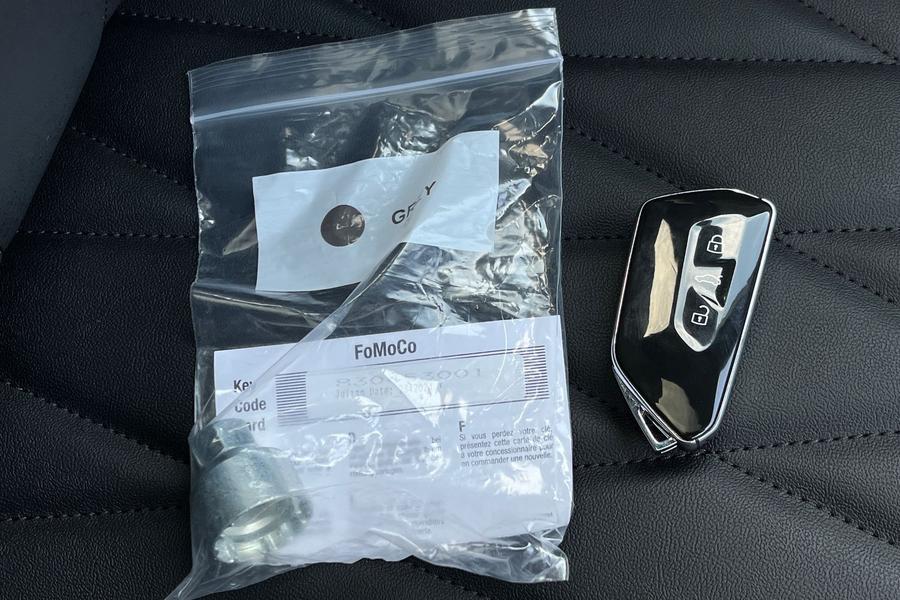 Ford EXPLORER Photo autoimg-e2c3152f93b2bff0bfd3f98a5b1728ee60d6d77e.jpg