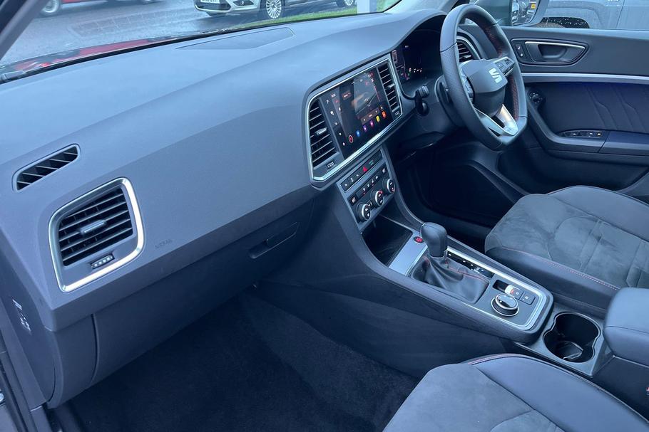 Used SEAT ATECA MM25UWK 18