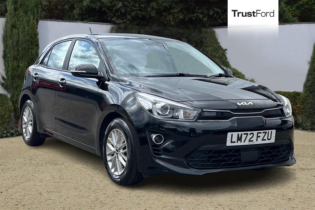 Kia Rio listing photo