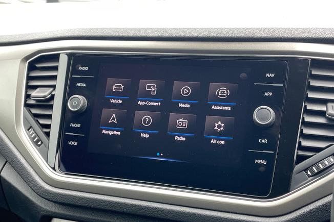 Volkswagen T-Roc Photo 45