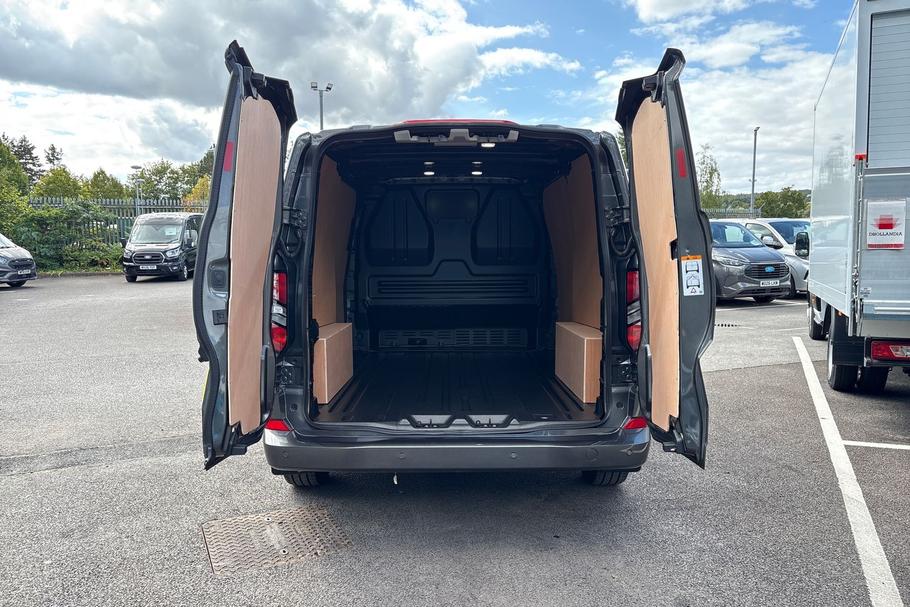 Used Ford TRANSIT CUSTOM YM75OBB 6