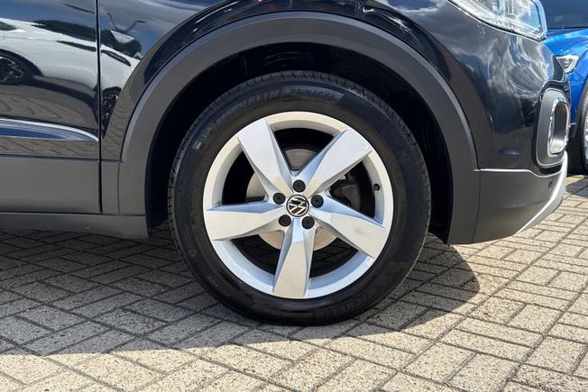 VOLKSWAGEN T-Cross Photo 5