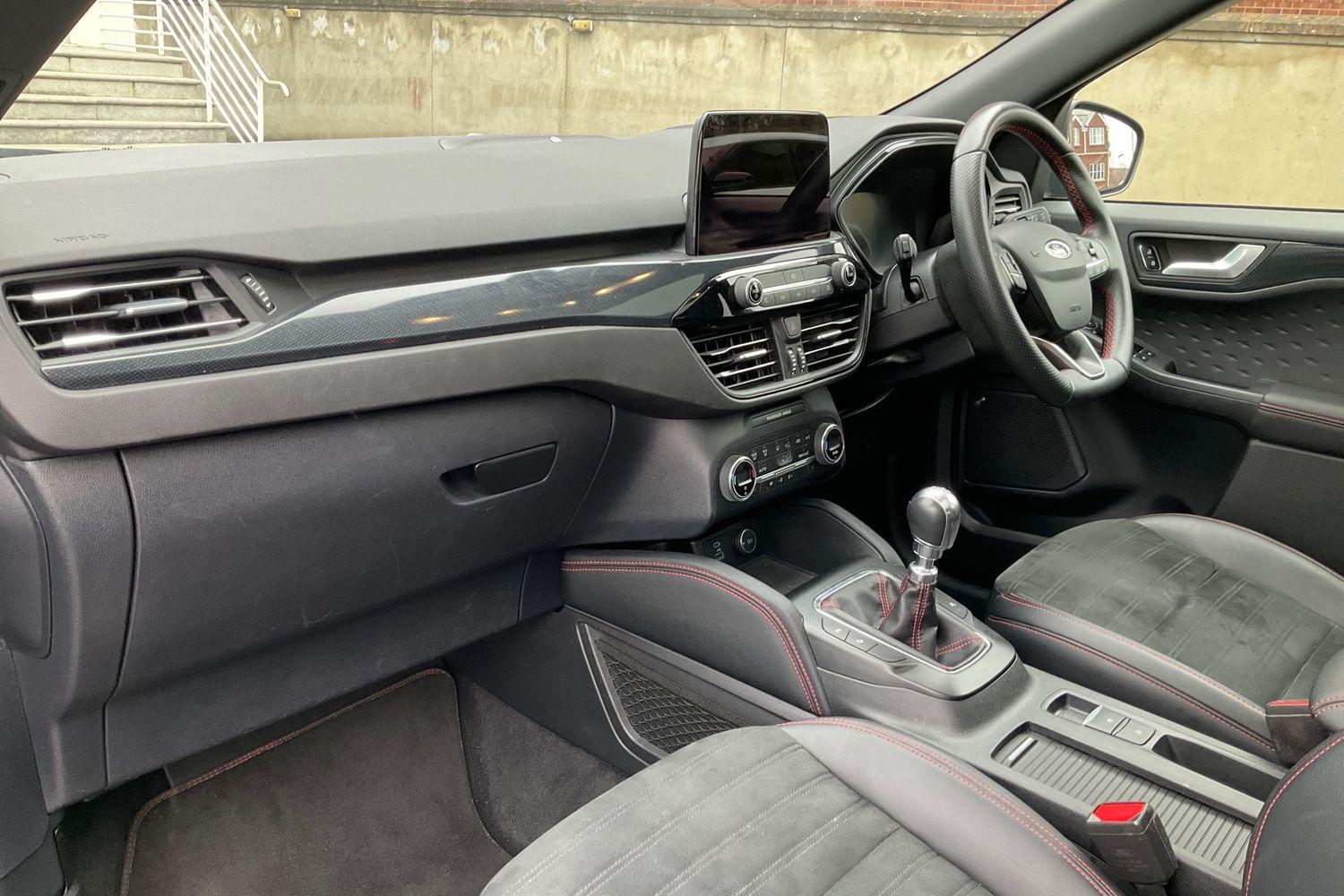 Ford KUGA Photo 17