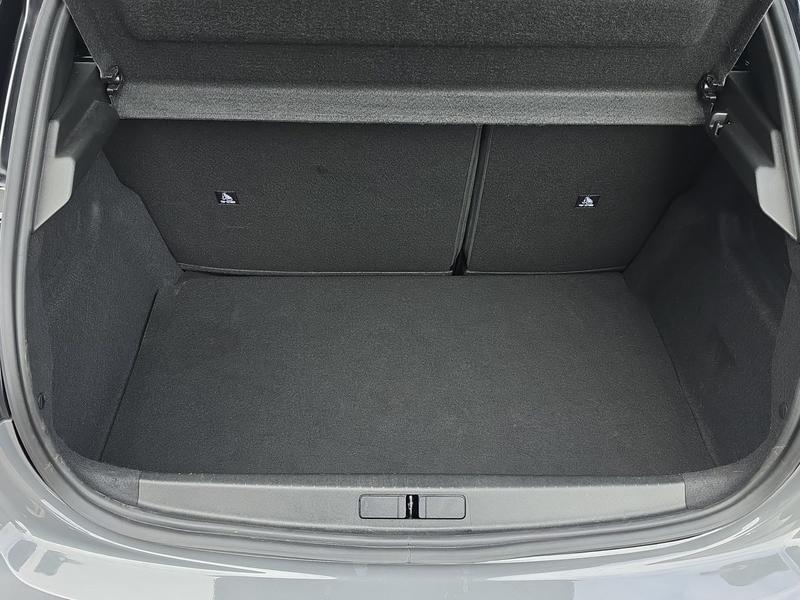 Used Peugeot 208 NV25WDM 33