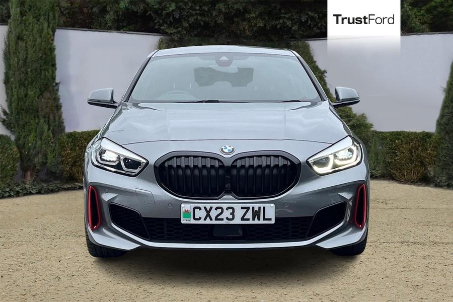 BMW 1 SERIES Photo autoimg-e2da6bdbf35a83d9747d335715f94edaa500c941.jpg