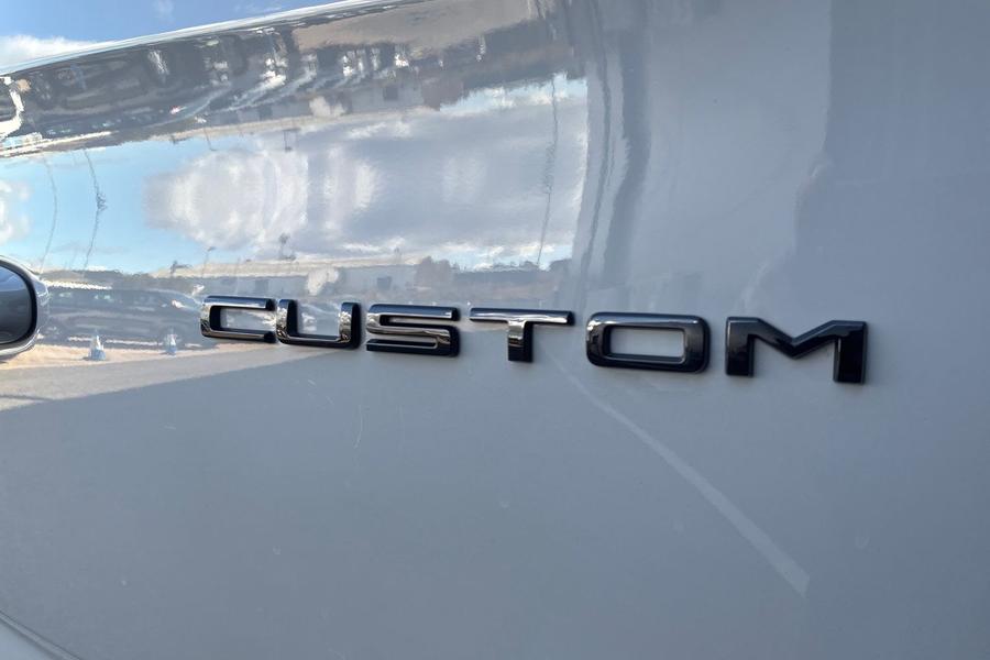 Ford TRANSIT CUSTOM Photo autoimg-e2dc498849bdc19104e226fc4a918b4831fd9fb9.jpg