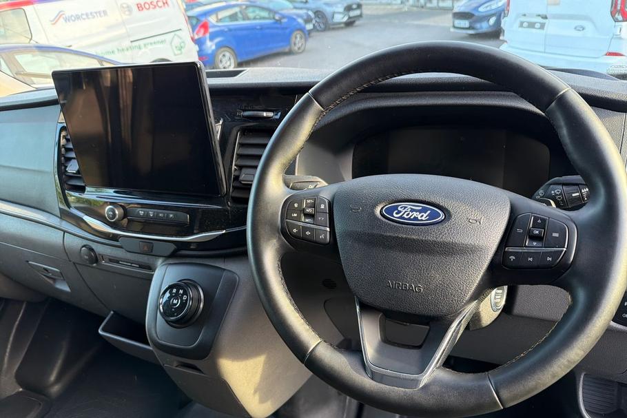 Used FORD TRANSIT WR75HKH 23
