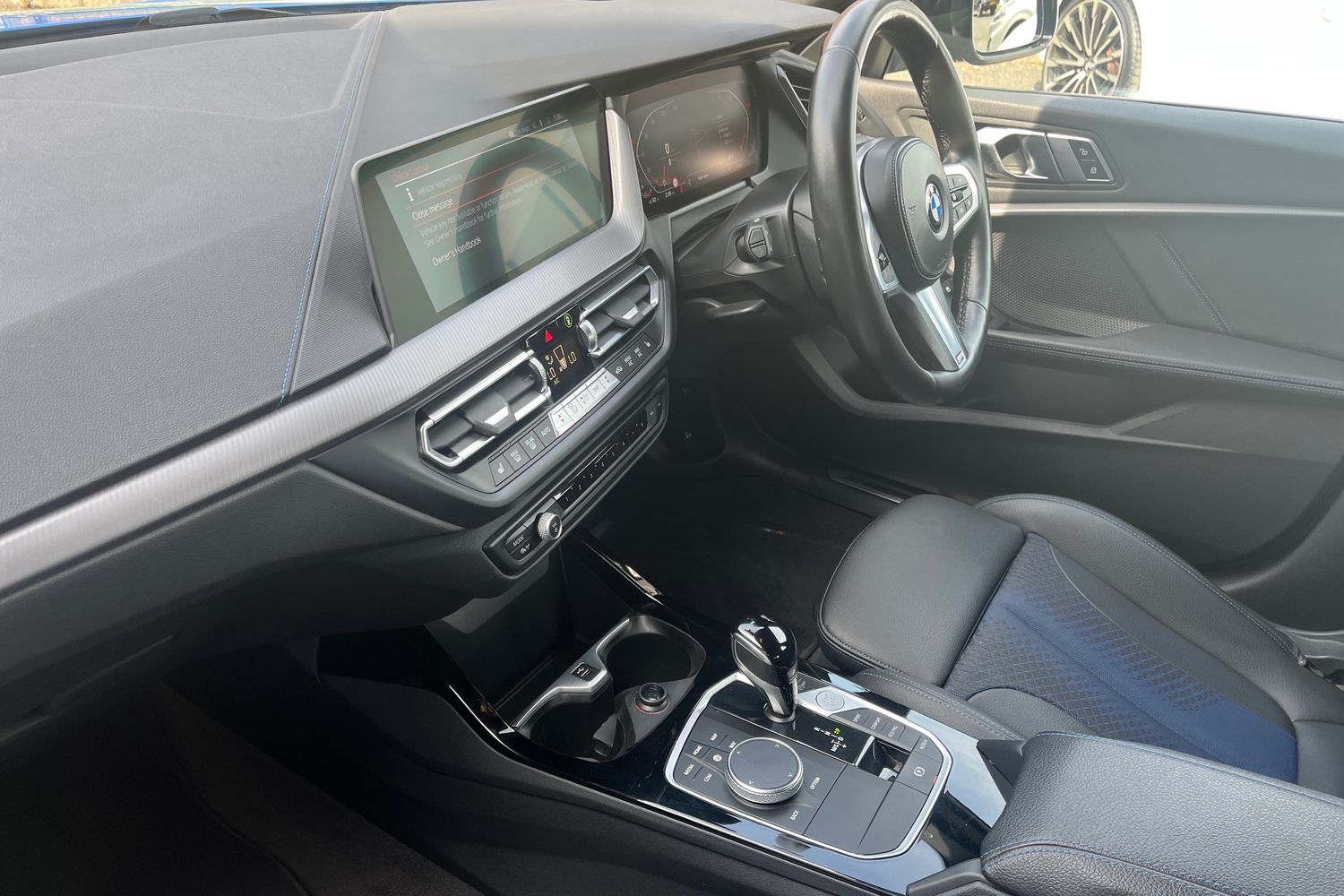 BMW 2 SERIES Photo 17