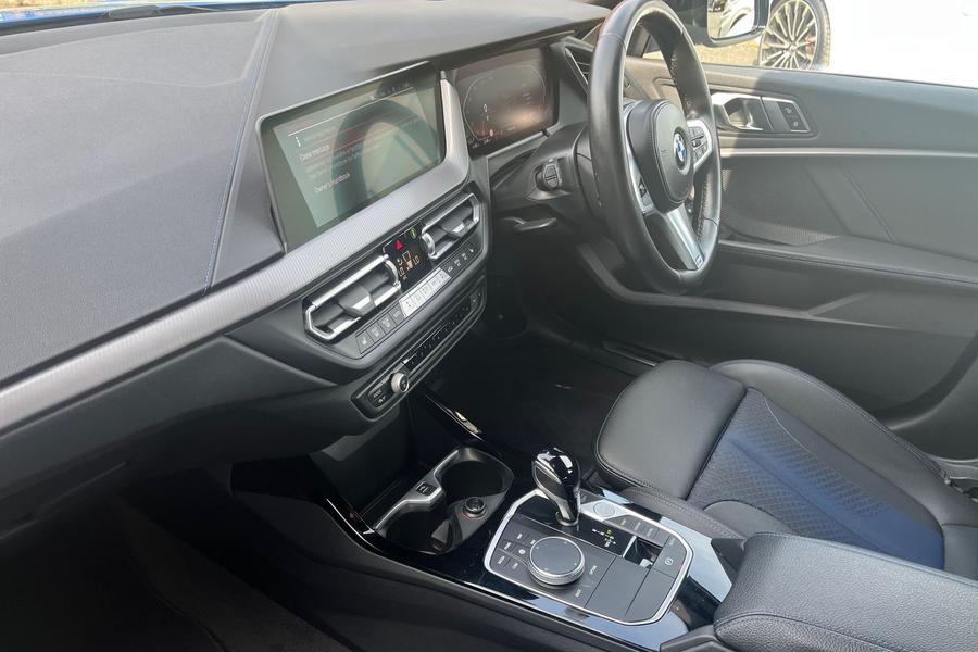 BMW 2 SERIES Photo autoimg-e2ed6fe06cdb2812132537aa646d5550dab5266b.jpg