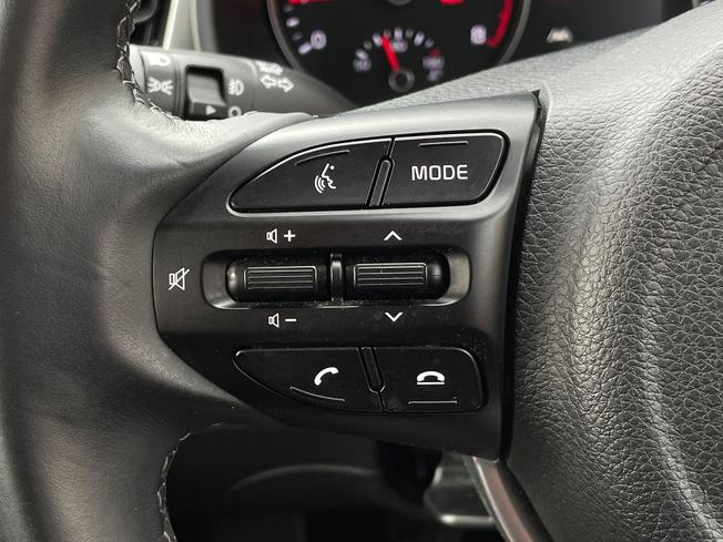 KIA Rio Photo 16