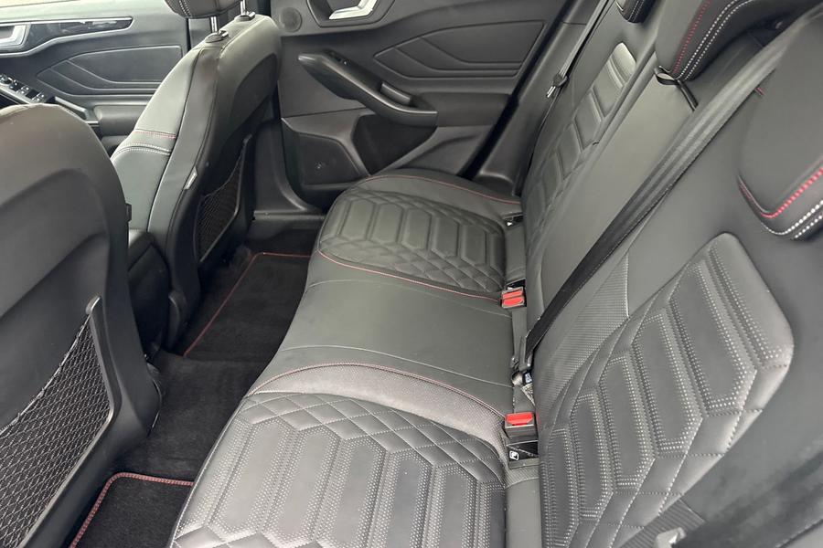 Ford Focus Photo autoimg-e2ee2ebbf410415e9918c19eff96c67cc7feb2b6.jpg