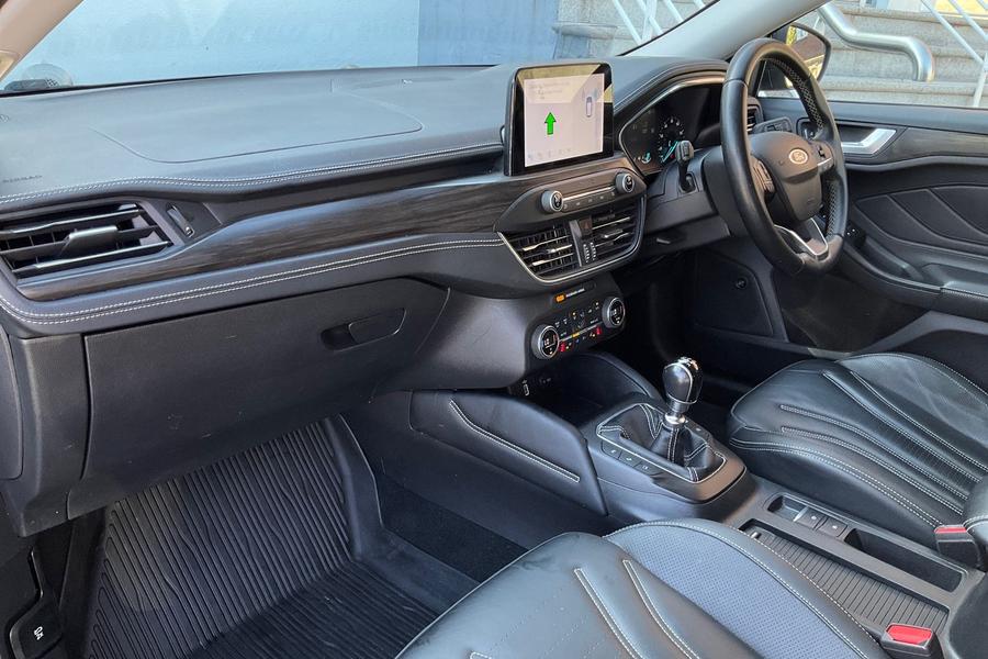 Ford Focus Photo autoimg-e2ee99611009d405254654f69c363633bfb08178.jpg