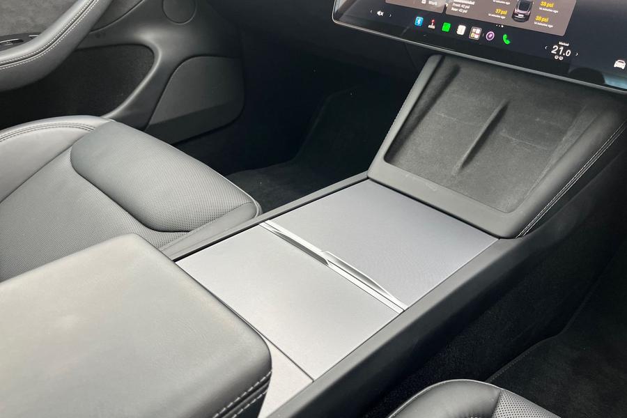 TESLA MODEL 3 Photo autoimg-e2f4cf57801b8b9f11c3f69c2d57a61a0515d7a4.jpg