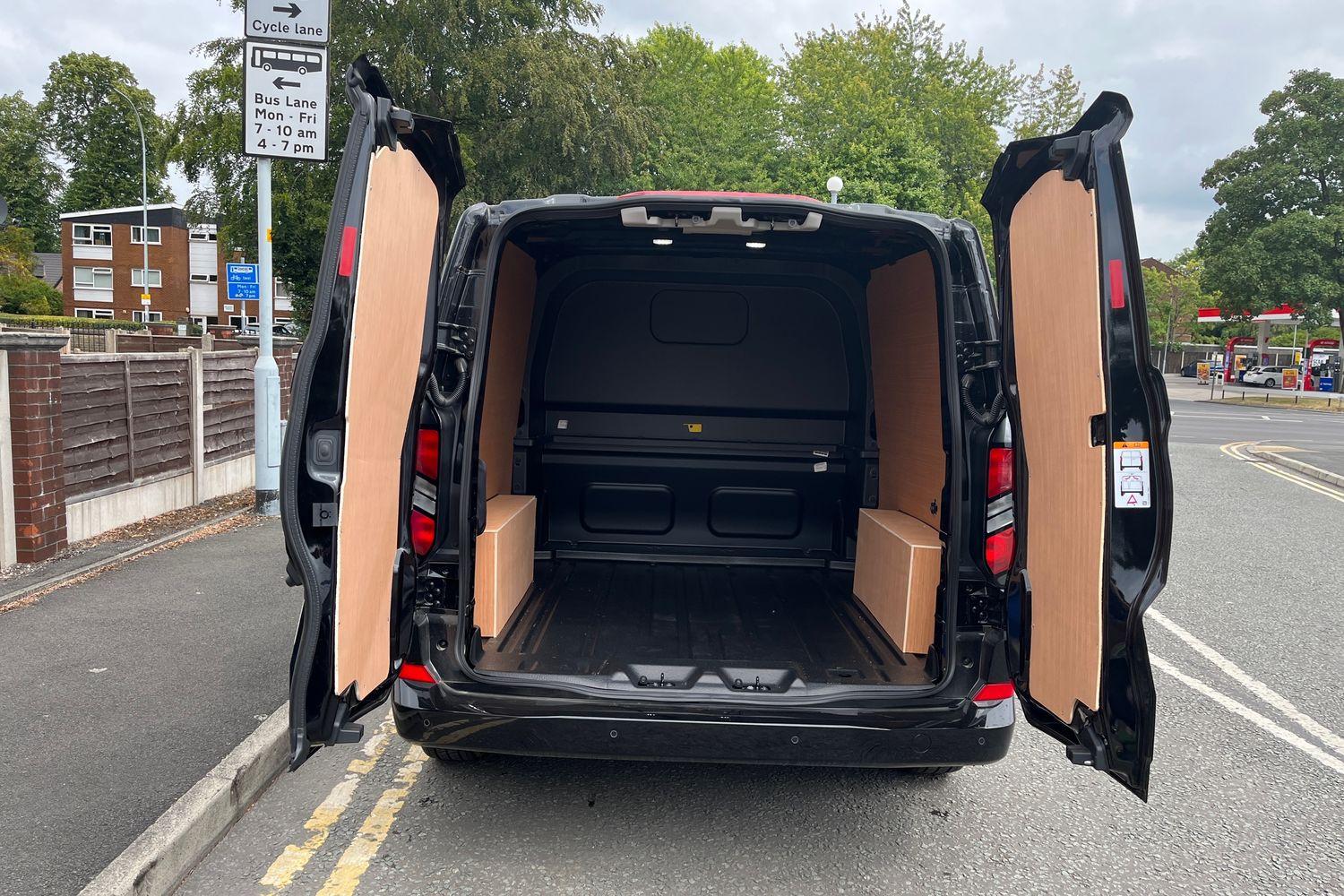 Ford TRANSIT CUSTOM Photo 5