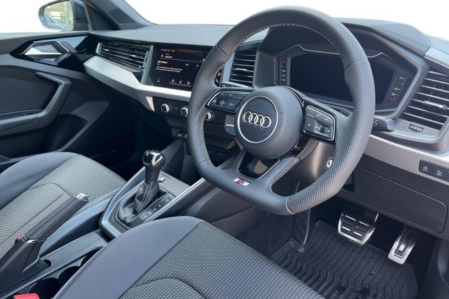 Audi A1 Photo 6