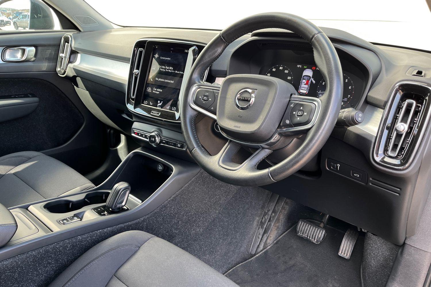 Volvo XC40 Photo 8