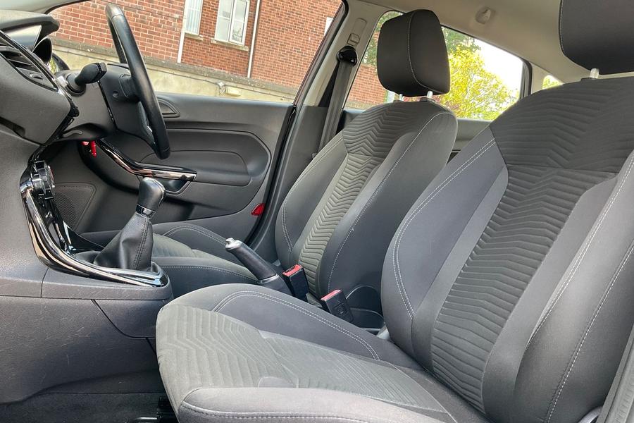 Ford FIESTA Photo autoimg-e2f7a6a057eb1e8ebb842c5002038d917093b91a.jpg