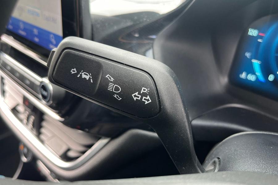Ford FIESTA Photo autoimg-e2f9ae667712a5e90a6b7030ce496cec763f7e55.jpg