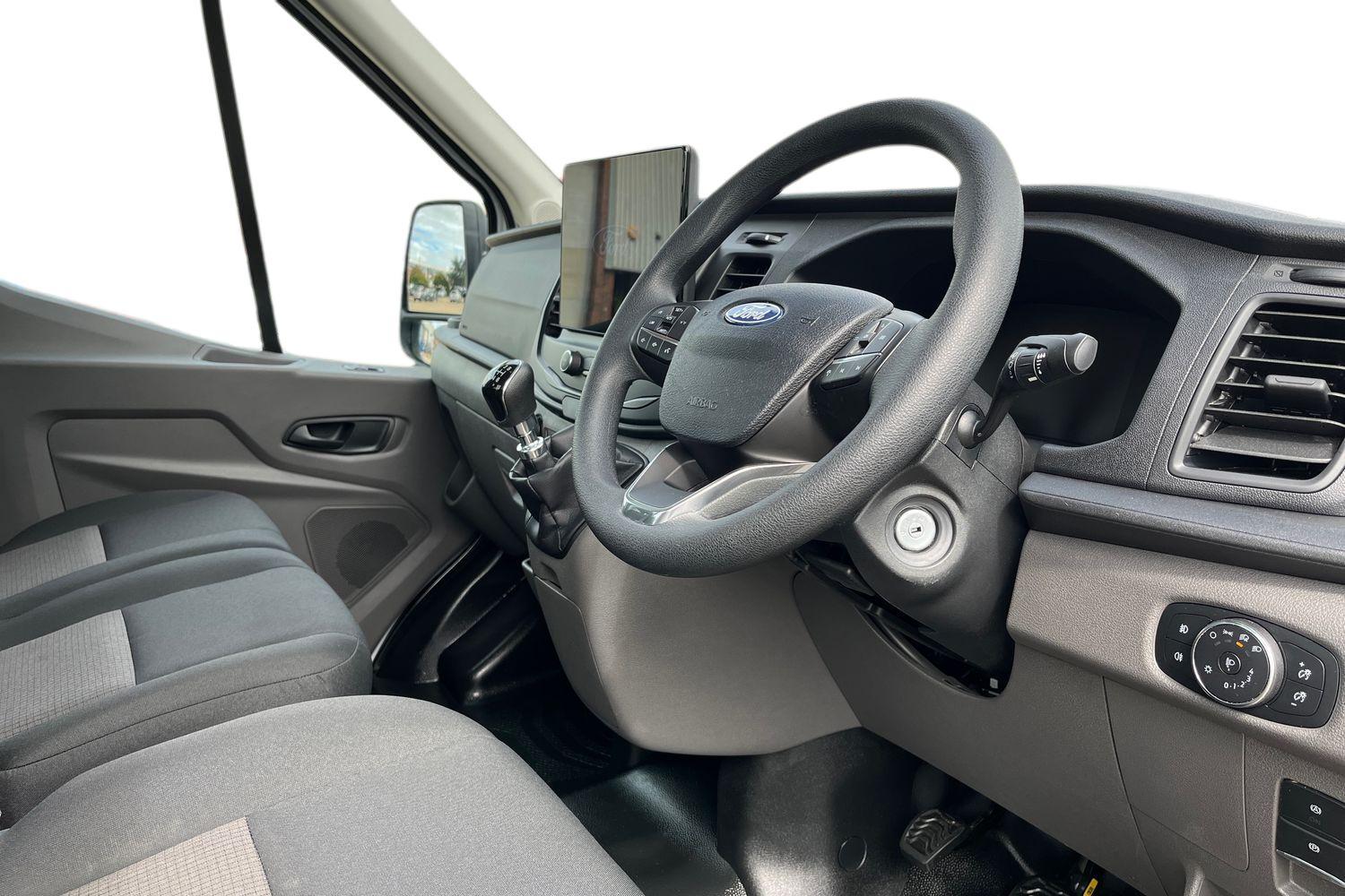 Ford TRANSIT Photo 13