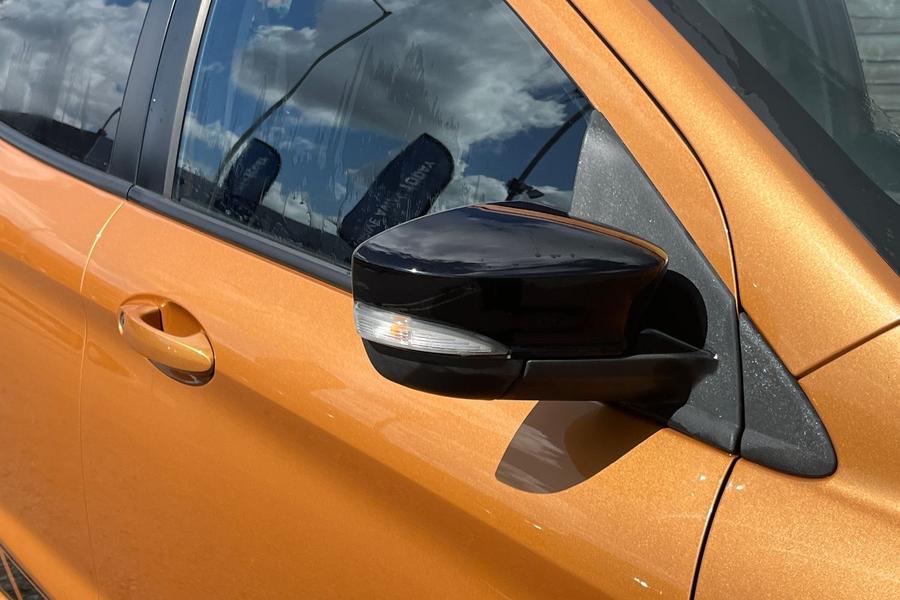 Ford KA+ Photo autoimg-e2fb6801c737dd2243e79e6f67bfcd968b9838e9.jpg