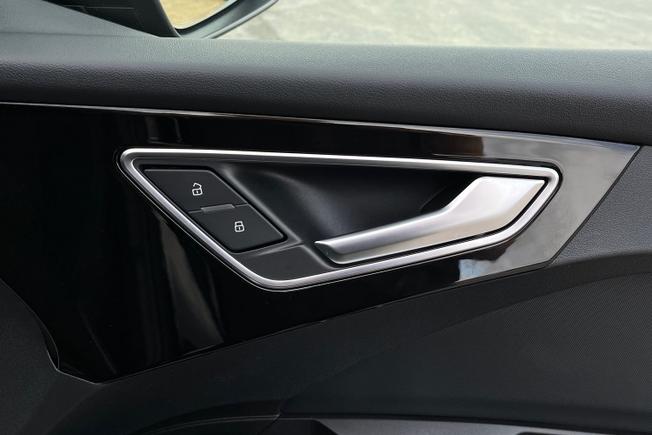 AUDI Q4 E-Tron Photo 46