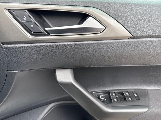 Volkswagen Polo Photo 27