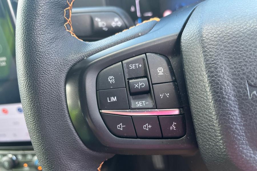Ford RANGER Photo autoimg-e3051d6fb1c7c58f8afe151bb778fe7ac48b7c3c.jpg